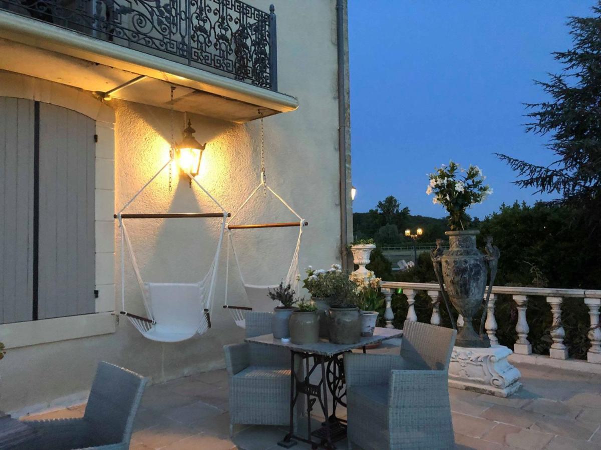 En Bord De Riviere Bed & Breakfast Casseneuil Exterior photo